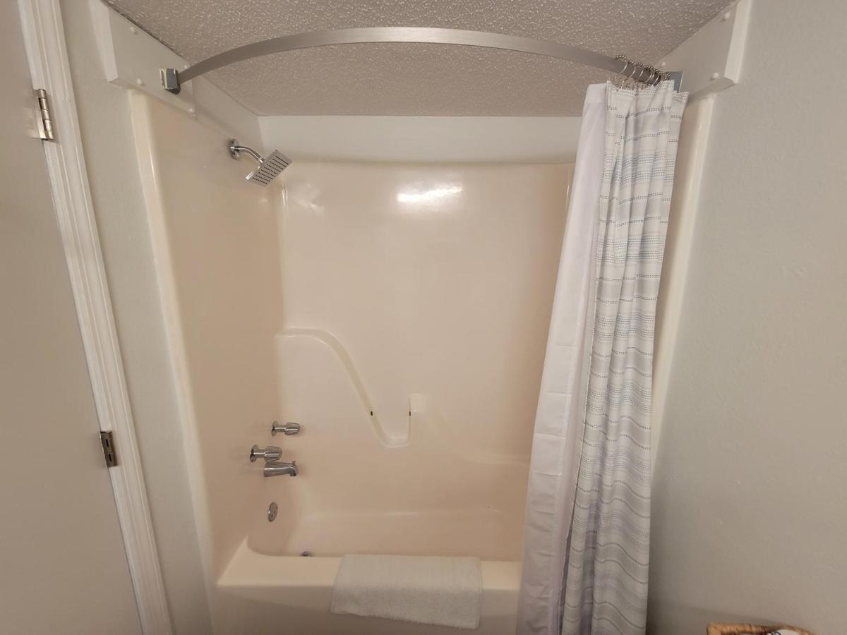 Beautifully Updated Ocean Front King Suite! Sea Mist Resort 20806 - Perfect For 2-4 Guests! Myrtle Beach Extérieur photo